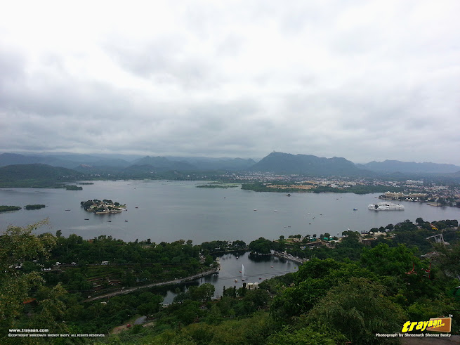 A view of Lake Pichola in Udaipur, from atop the hill of Karni Mata Temple