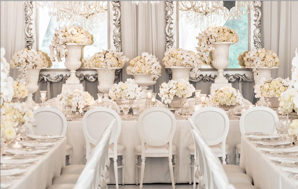 Flower Pulse Elegant Estate Tables