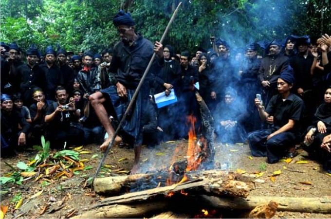 Suku Di Indonesia Yang Paling Kental Ilmu Mistiknya