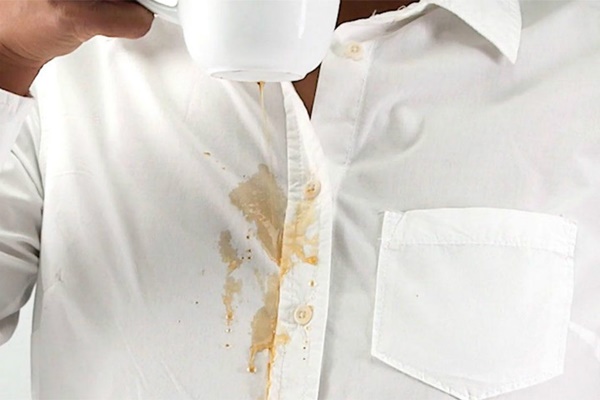 Kahve Lekesi Kıyafetten ve Halıdan Nasıl Çıkar ? KAHVEKAFE Kahve