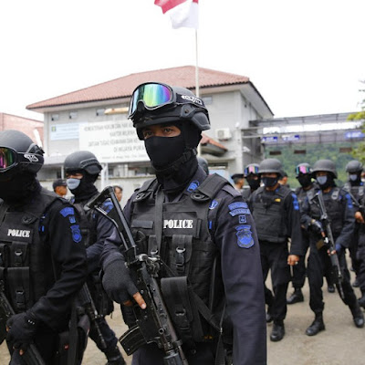 Indonesian police officers