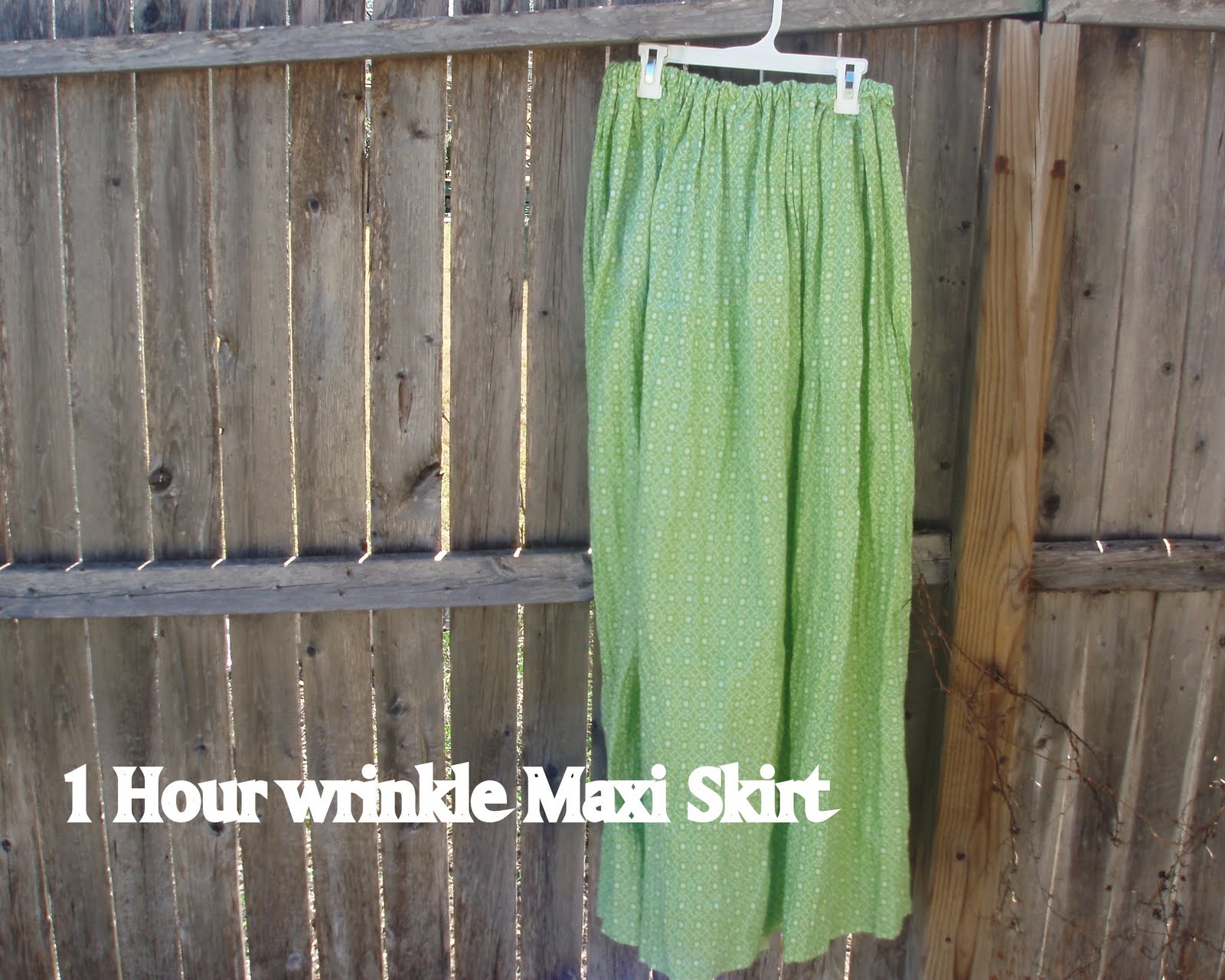 Tales of a Trophy Wife: 1 Hour Maxi Skirt Tutorial