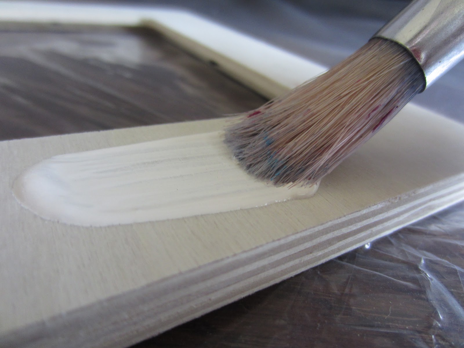 DIY: Decorate it yourself: DIY: Splatter Picture Frames