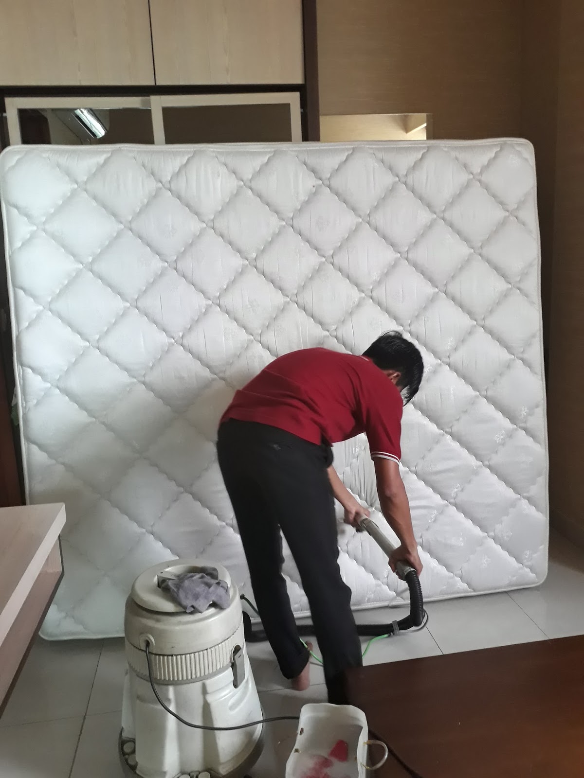 LAUNDRY KASUR SEMARANG DI MJ CLEANING TELP 087777000970