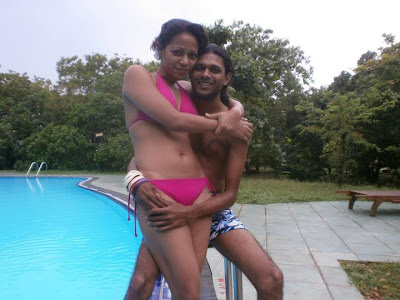 Srilankan Hot Girls With her Boy Friend