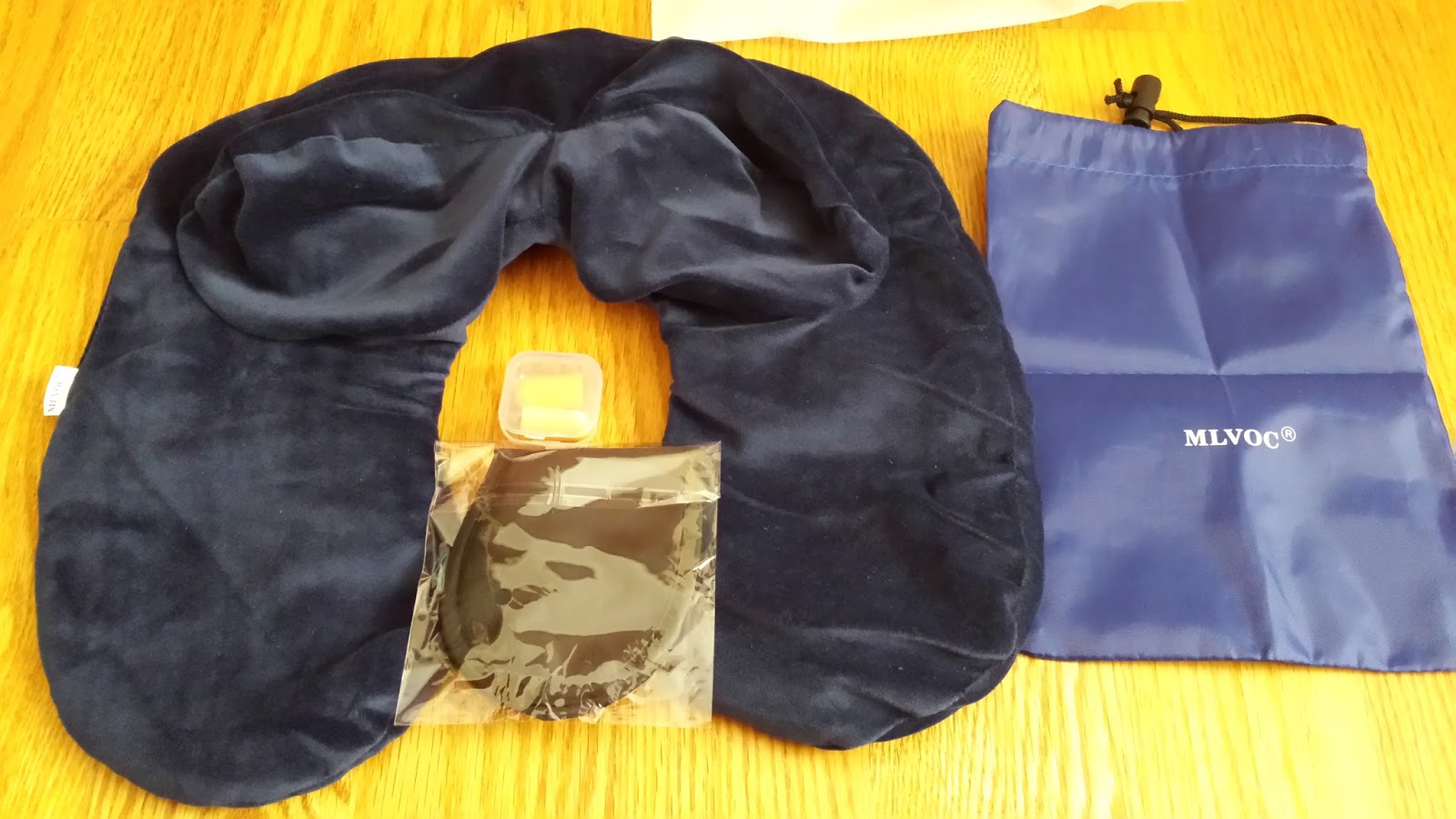Product Review Addict Review MLVOC Inflatable Travel Pillow Set