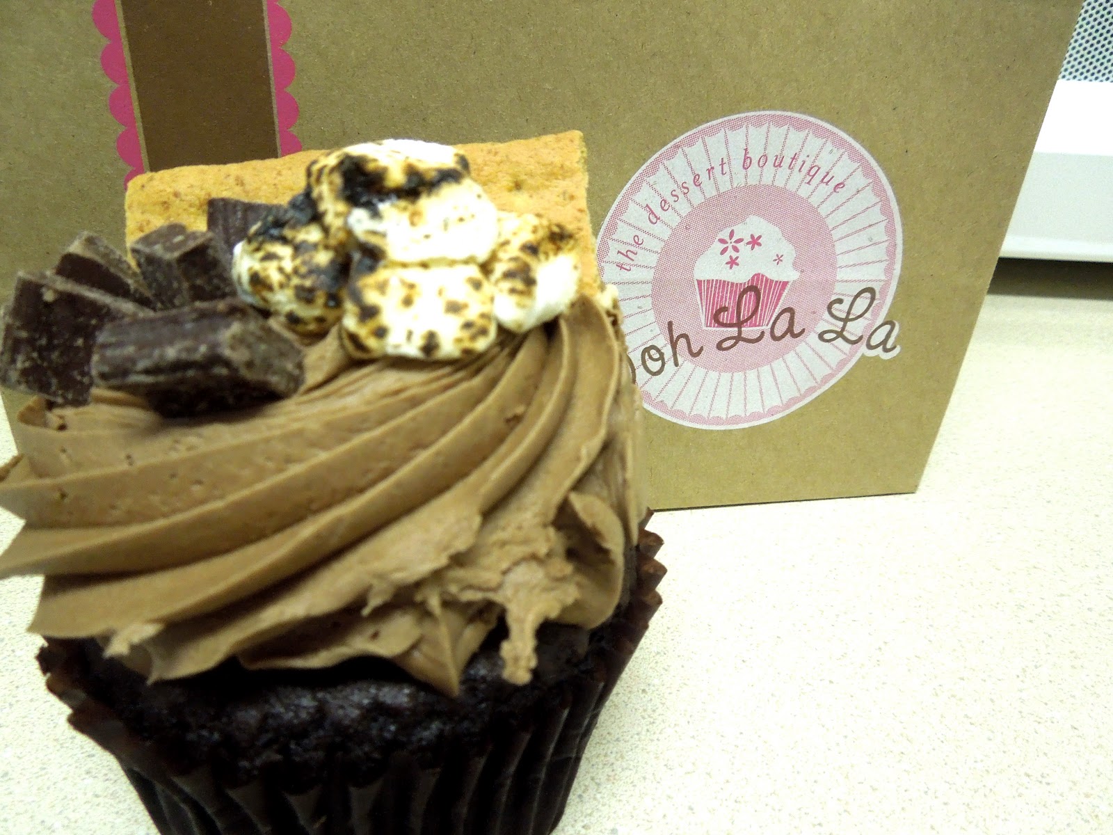 So I'm in Texas Now... Ooh La La Cupcakes Katy, TX