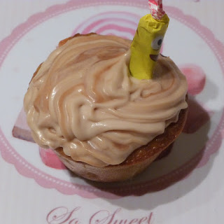 https://danslacuisinedhilary.blogspot.com/2012/10/cupcake-pomme-carambar-apple-and.html