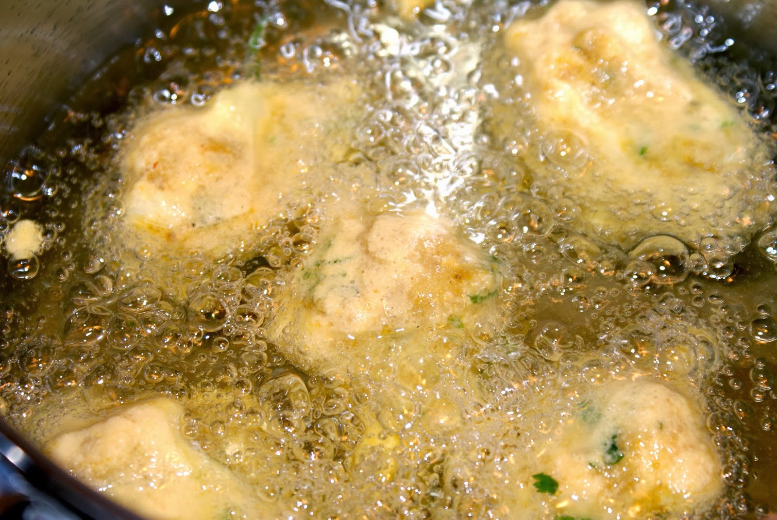 Nepali Tummy!! Cauliflower Pakoras Recipe )