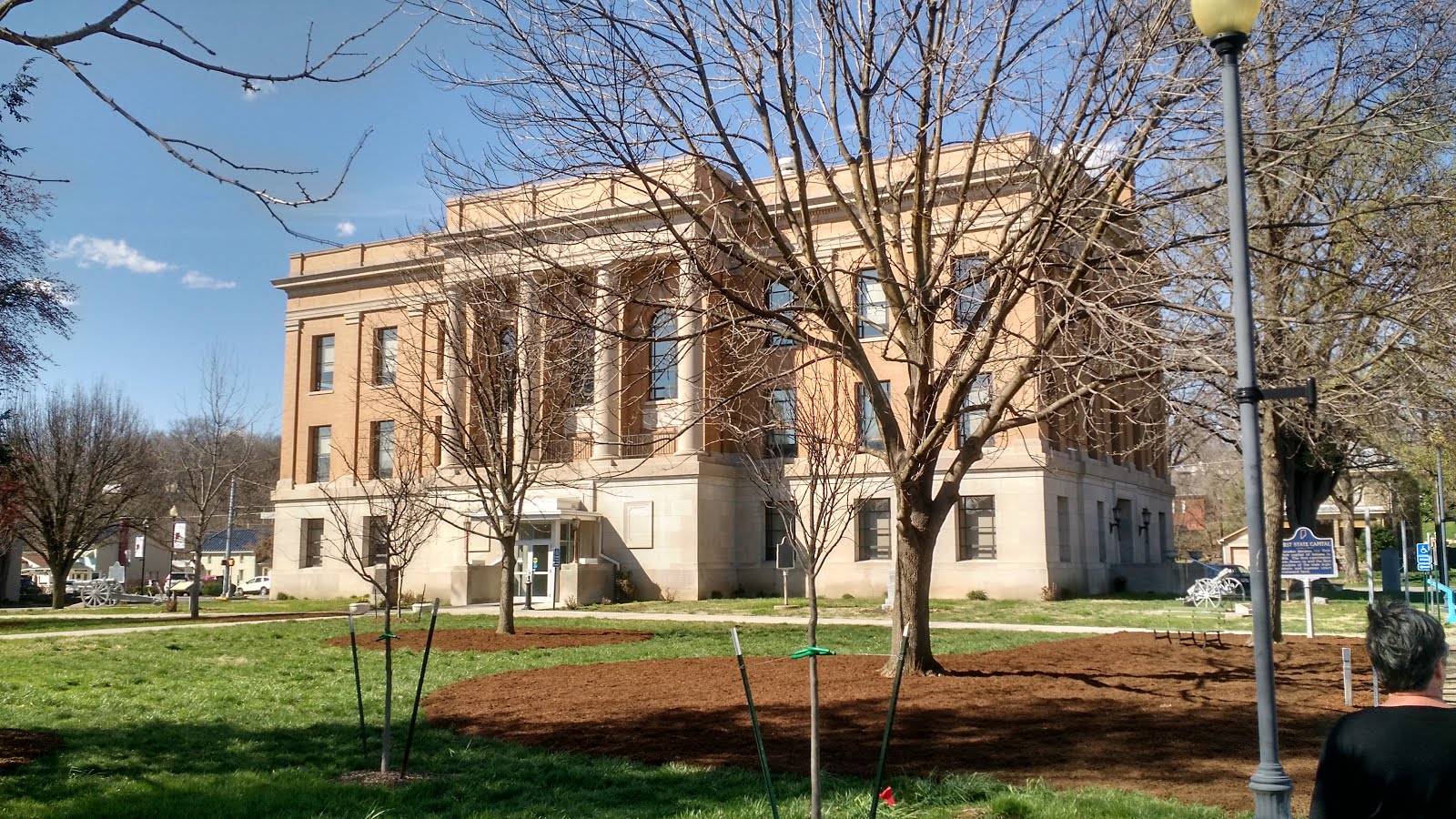 Doxpop Tools for Attorneys and Public Information Researchers