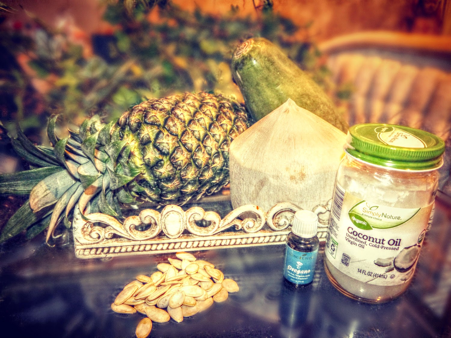 Suzy Homefaker PAPAYA PARASITE CLEANSE