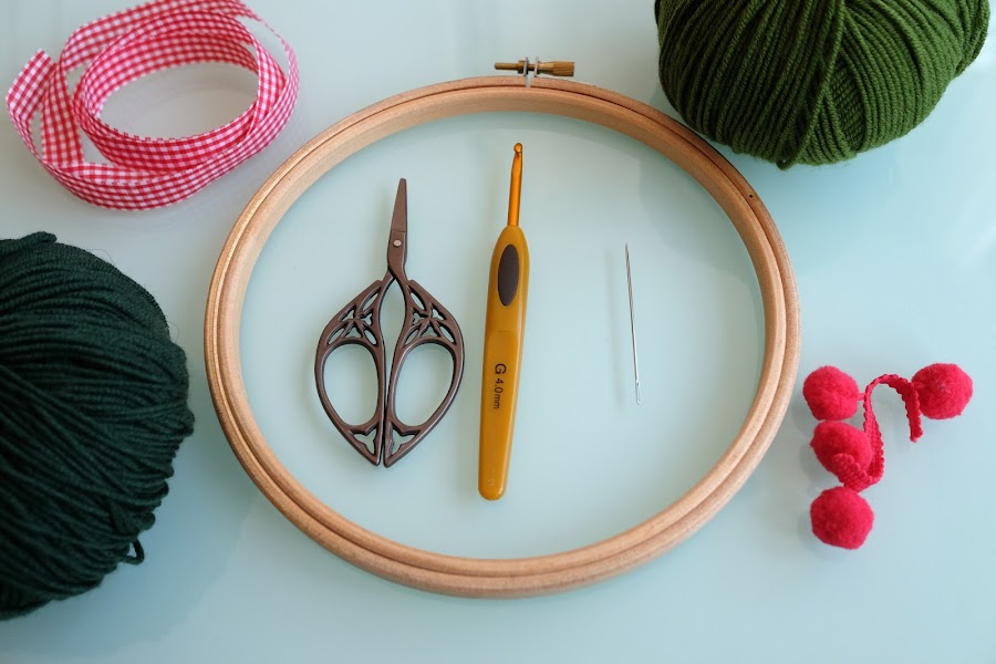 Bastidor-corona-navidad-ganchillo