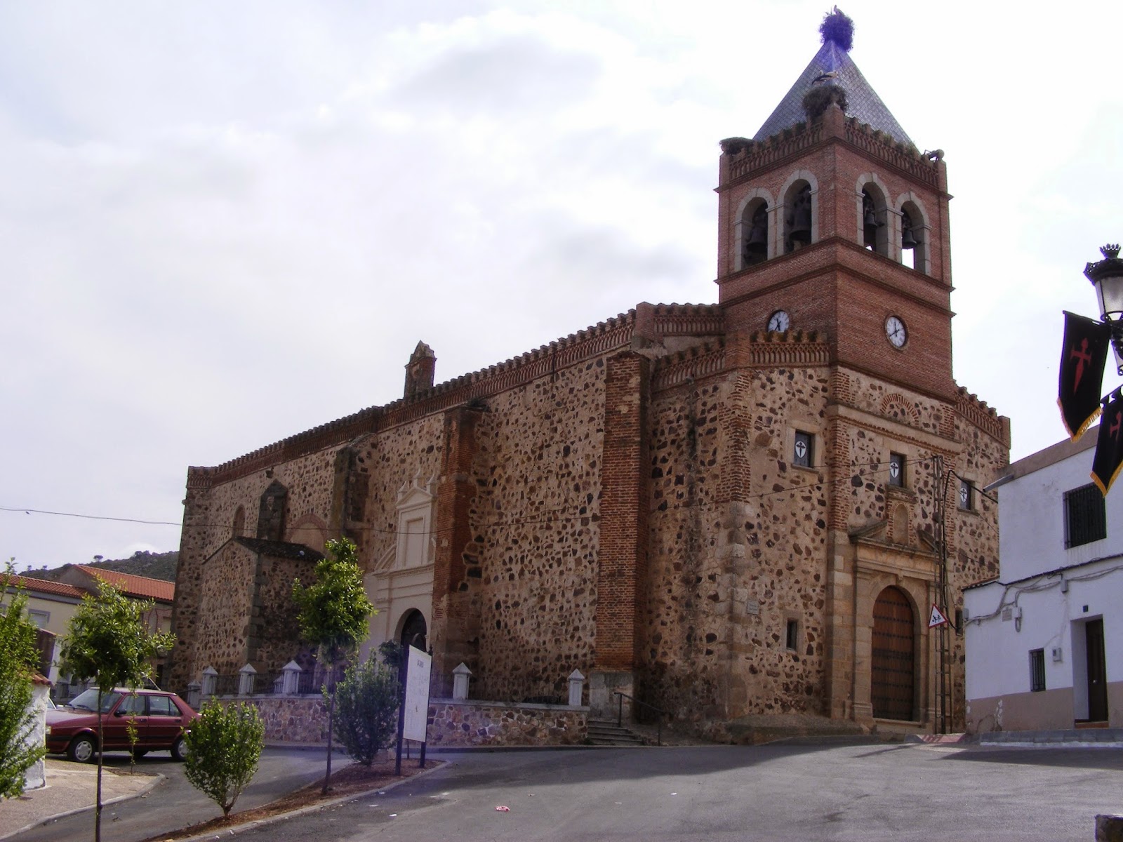 Porque yo soy de La Zarza...: La Iglesia de San Martín declarada B.I.C.
