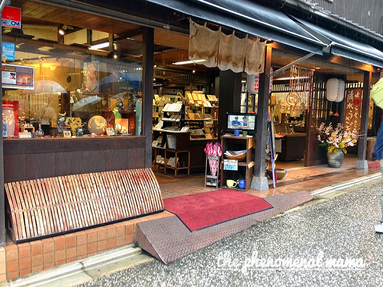 The Phenomenal Mama: Japan Day 3: (Eastern Kyoto) Preserved Historic ...