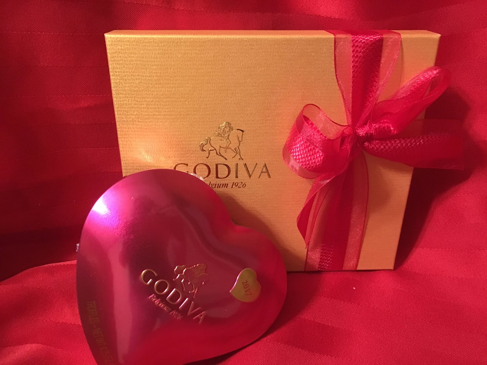Get GODIVA Chocolates for your sweetie this Valentine's Day