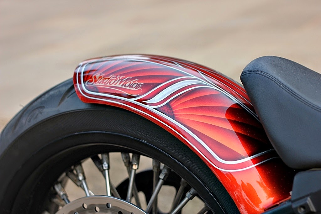Foto Modifikasi Motor Harley Davidson Softail Fatboy Lo