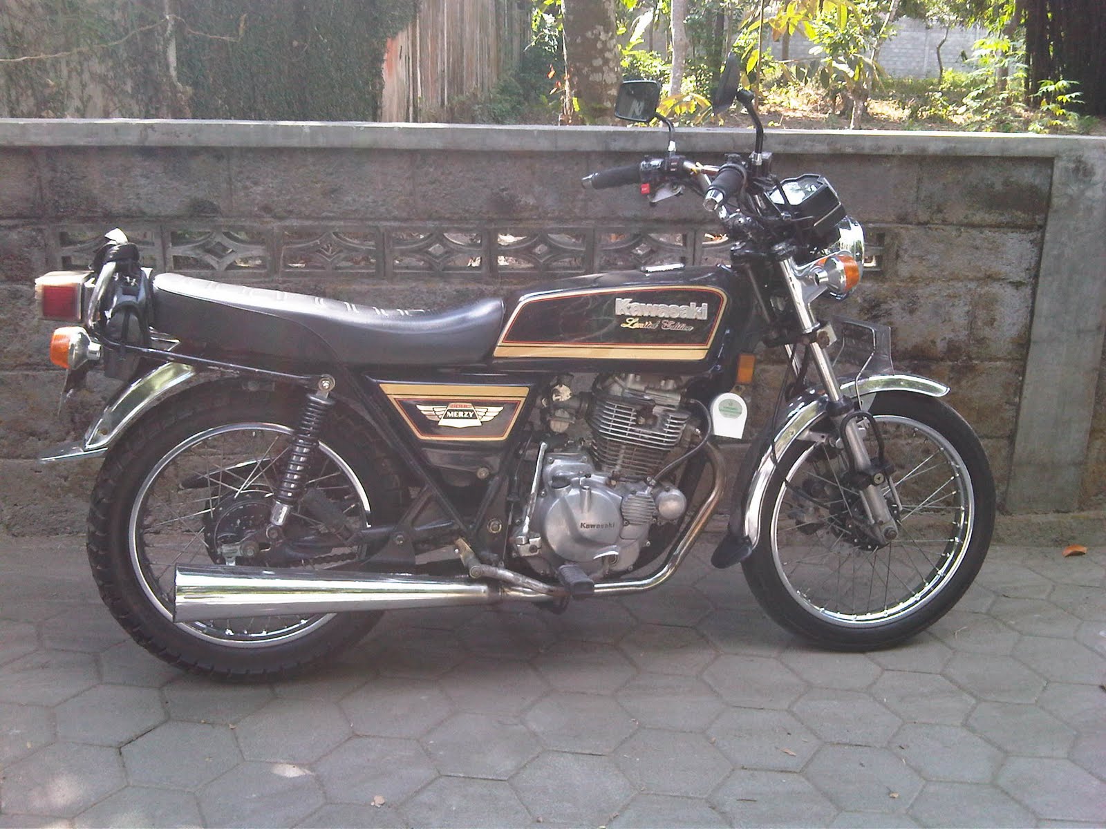 tweet Pol Bonde Modifikasi Kawasaki Binter Merzy KZ200 - Classic and Vintage Motorcycles