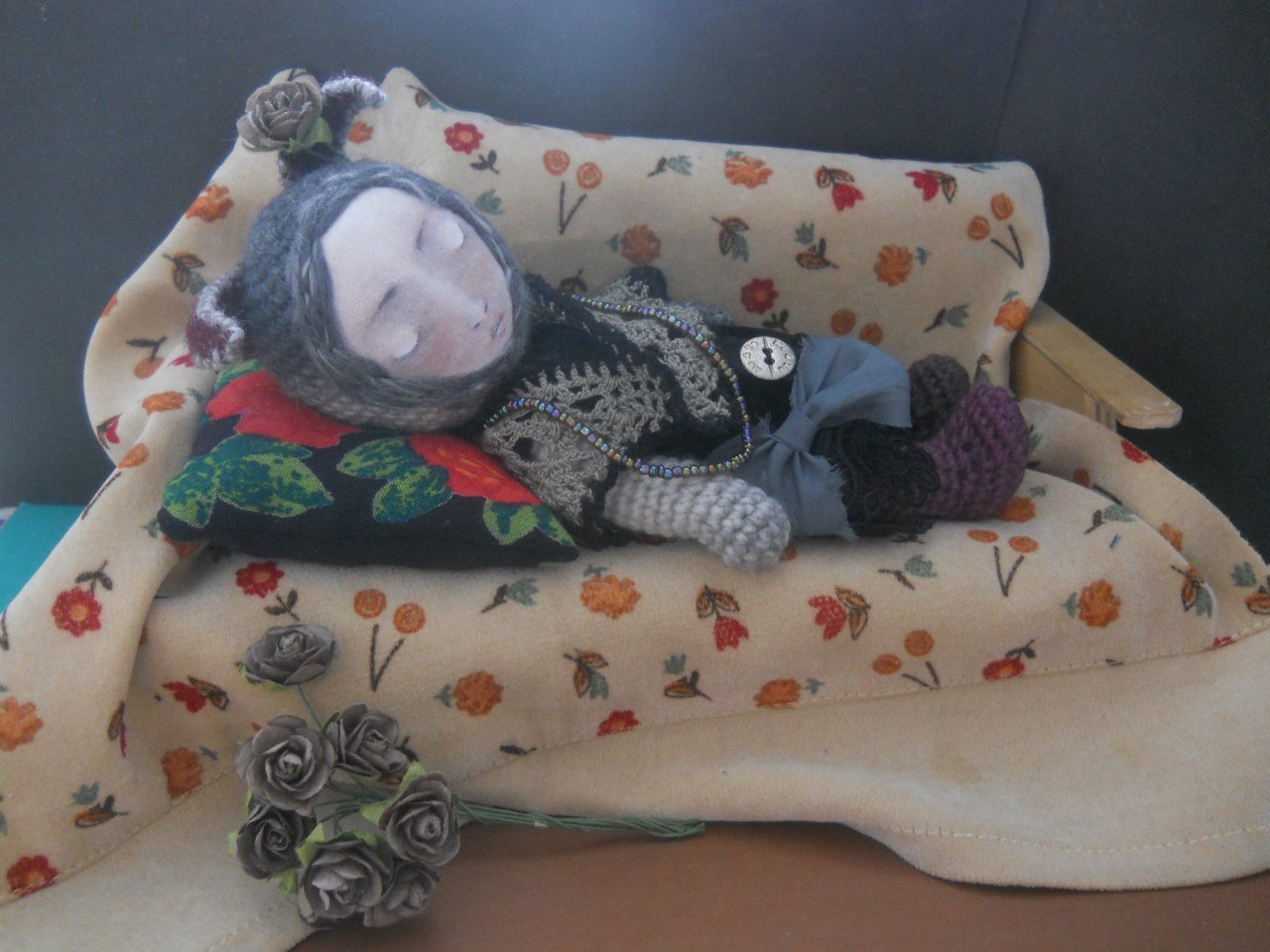 Elena has. Амигуруми сонные подушки. Спишь Леночка. Уснувшая принцесса фото. Сны Лена Фелика.