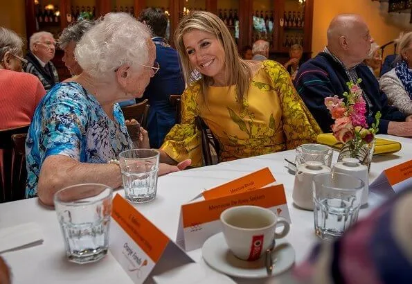 Queen Maxima wore Natan top and skirt, dress, Bodes and Bode juweliers earrings