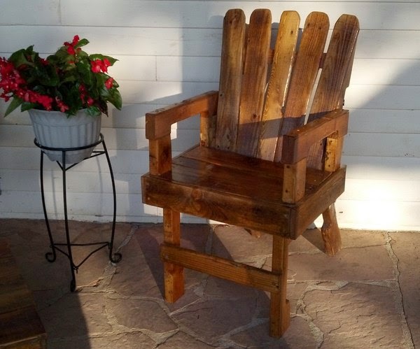 Pallet Armchair