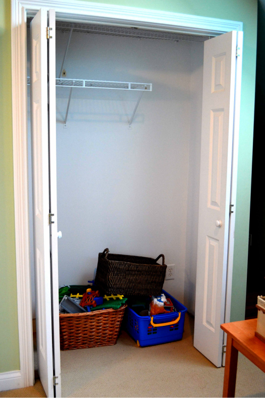 IHeart Organizing: Reader Space: The Great Playroom Makeover!