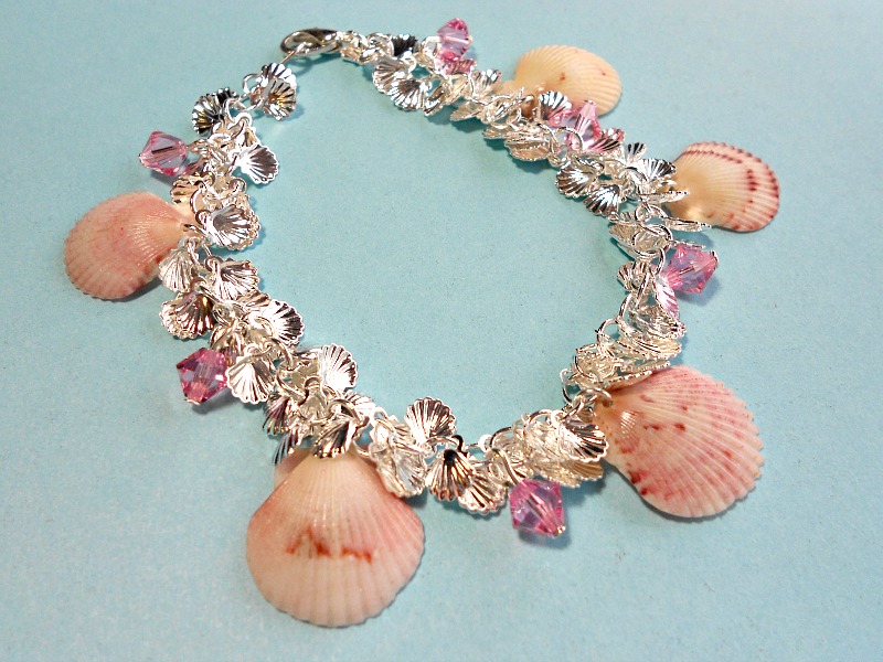 Del's Shells: New Seashell Charm Bracelets