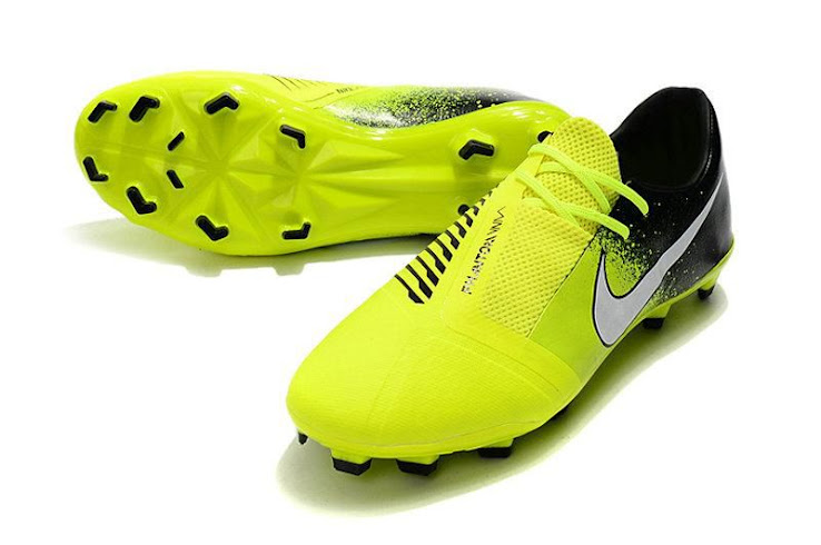 Nike PHANTOM VENOM ACADEMY FG Ultra Football