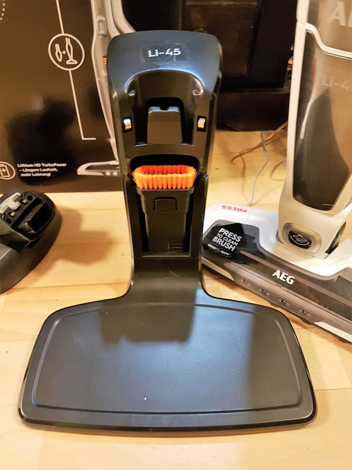 aeg staubsauger 2 in 1 test der kabellose aeg staubsauger 2in1 cx7 45ani im h 228 rtetest aeg staubsauger 2 in 1 test der kabellose aeg staubsauger 2in1 cx7 45ani im h 228 rtetest