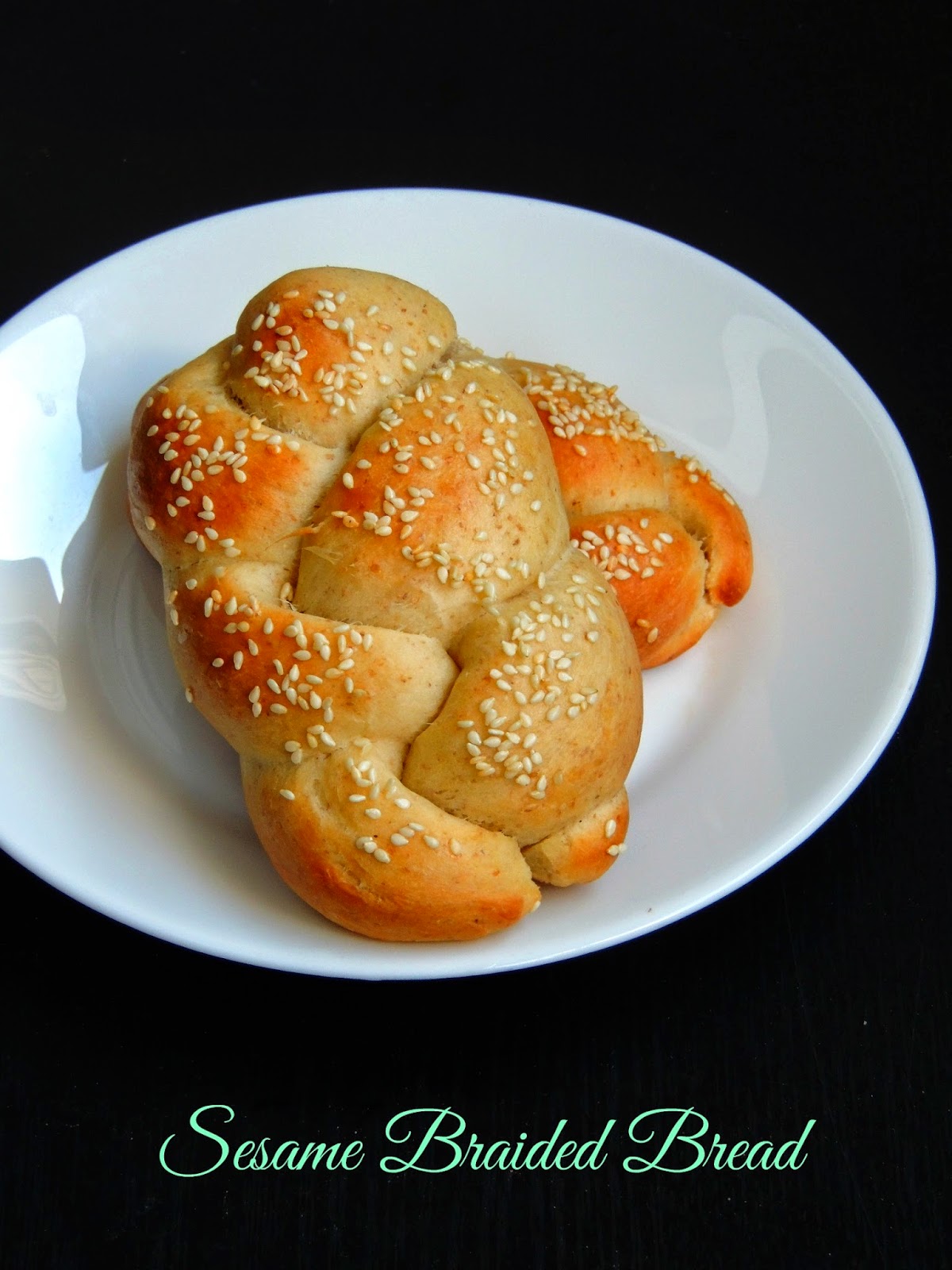 Sesame braided bread
