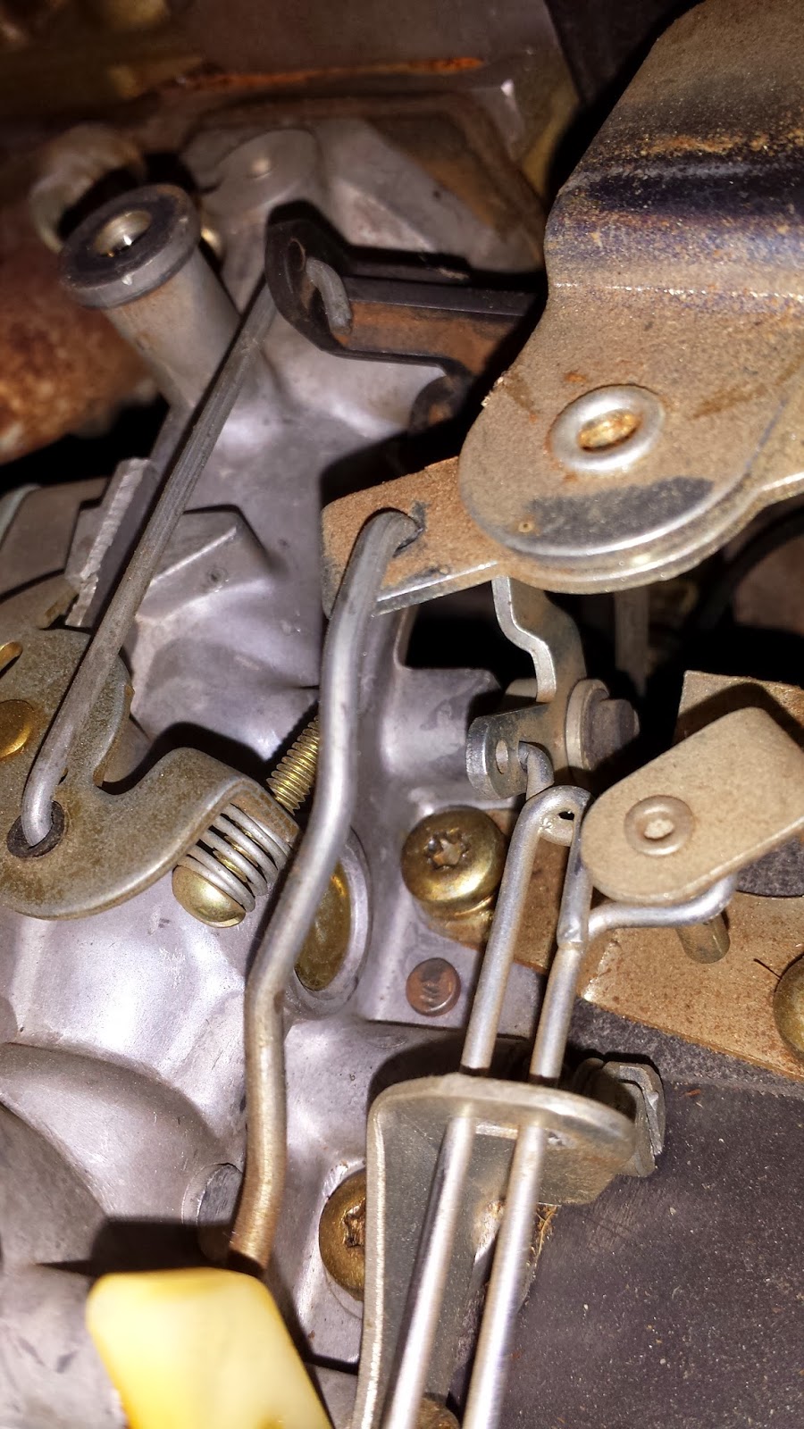 Small Engine Repair Forum theBLOG: 5hp Briggs Horizontal Shaft Linkage