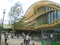 LES  HALLES  8   16