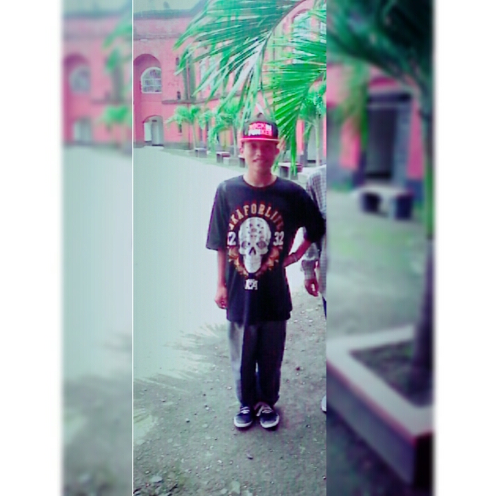 LIRIK LAGU LOS PAKUALAMOS Life Street On My Way