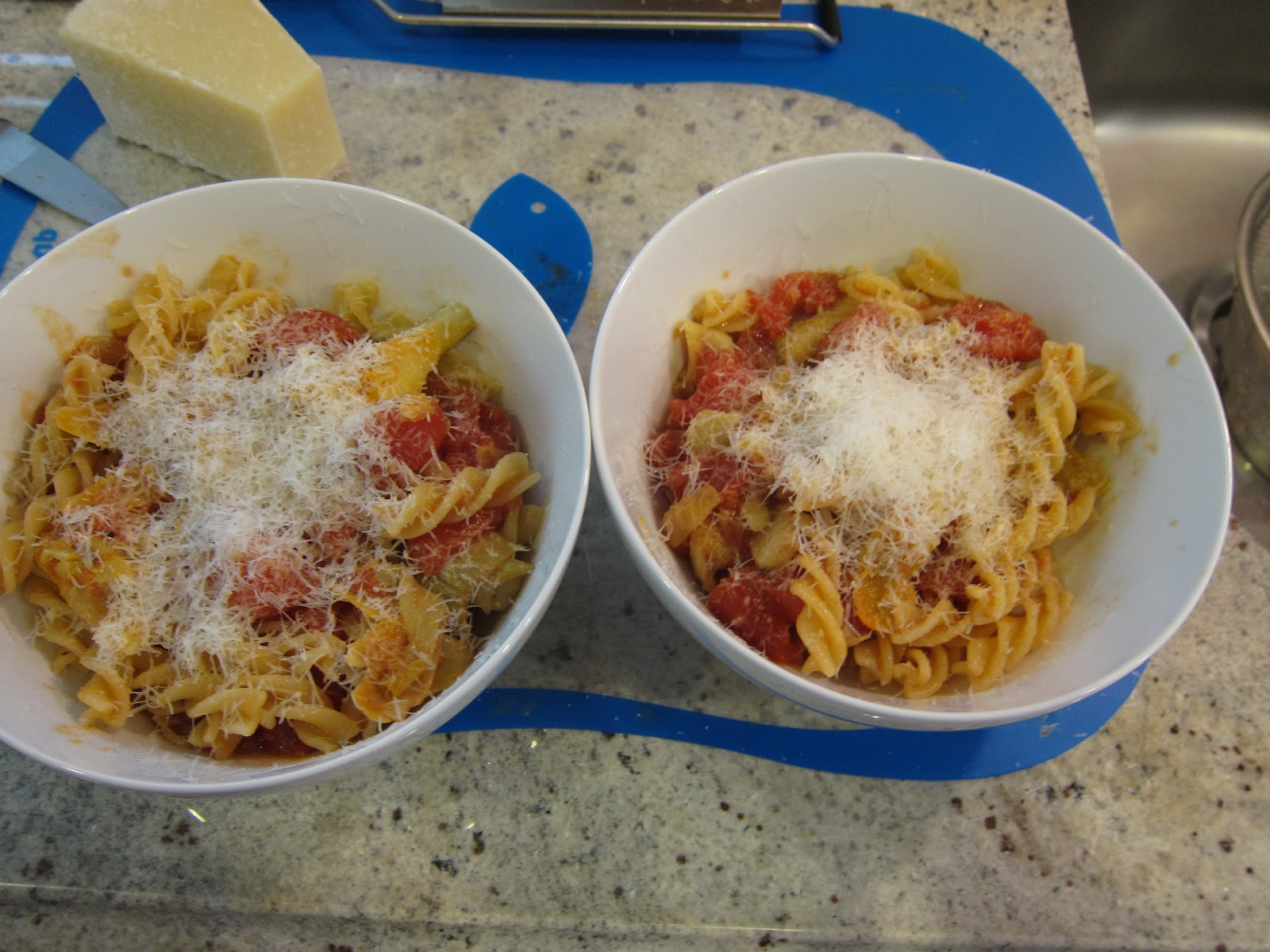 things that she loves: simple sunday pasta