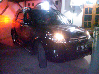 Pengambilan Mobil Daihatsu Terios B  1723 FKD Palangkaraya di Bekasi