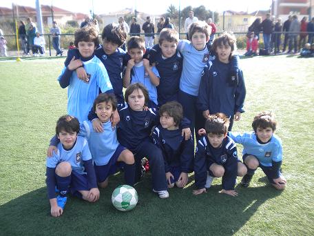 Escola de Futebol Artur Taira  http//escolafutebolarturtaira.blogspot