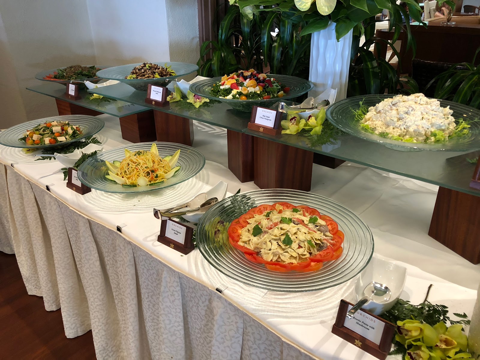 Brunch at Orchid's Restaurant at the Halekulani in Waikiki