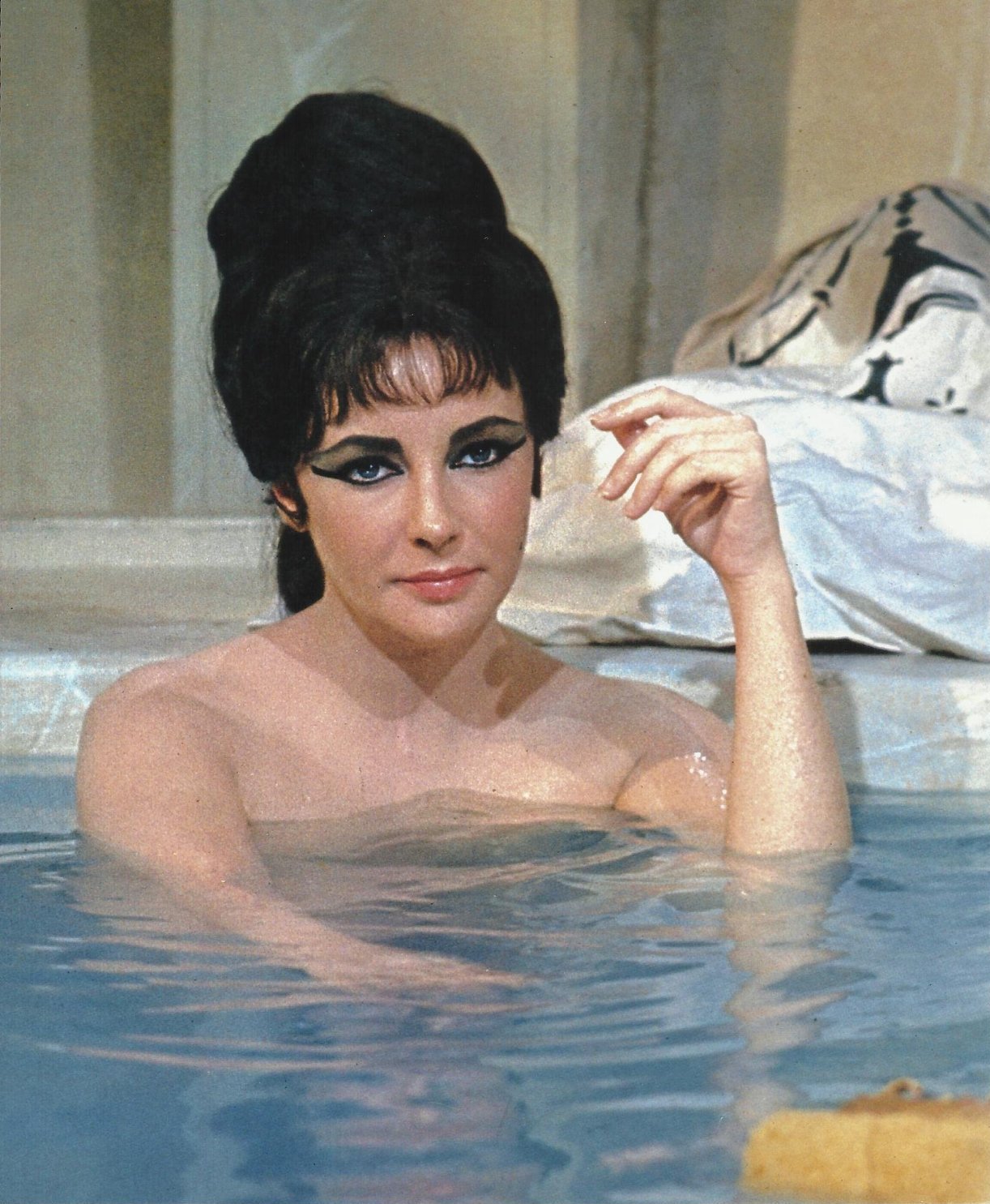 Stunning photos of Elizabeth Taylor in the 1950s and 1960s - 12