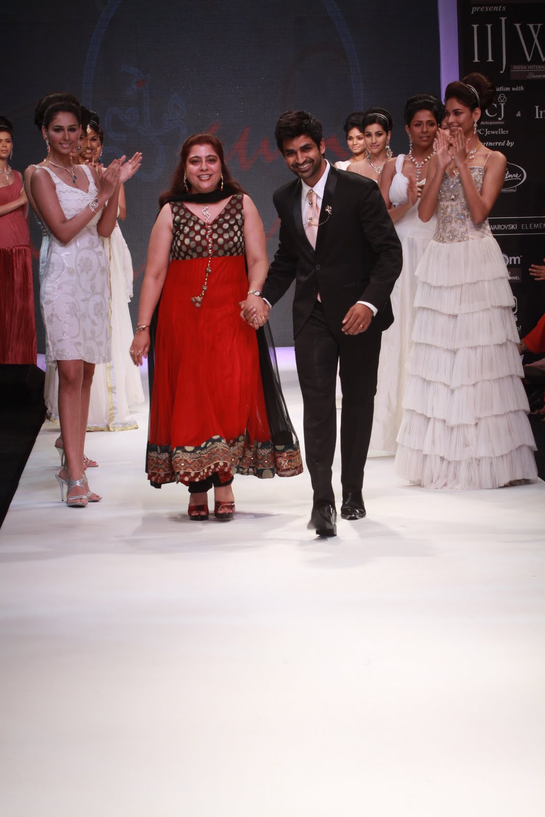 Bollywood Bubbles July 2011