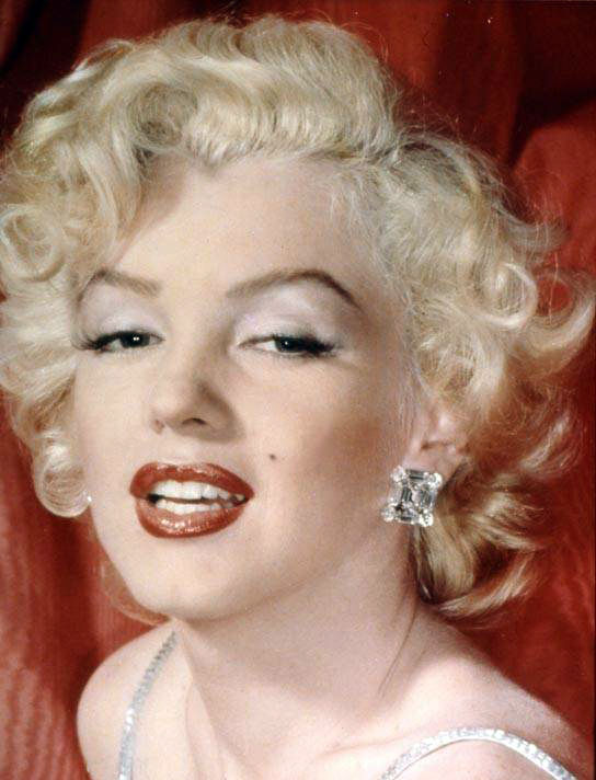 THE MAYBELLINE STORY : MARILYN MONROE - CARLYLE BLACKWELL JR - BRUNO ...