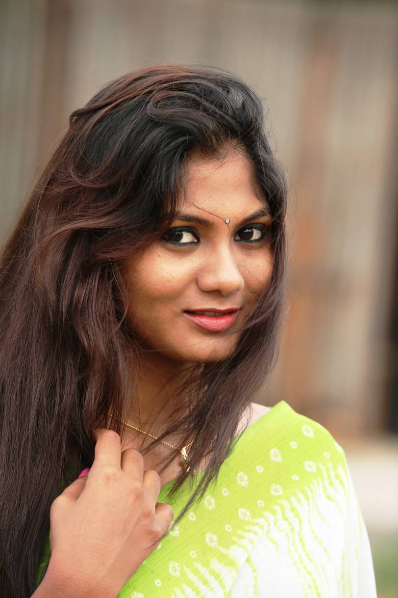 Shruthi Reddy Photoshoot Stills In Parrot Green Saree | Indian Girls ...