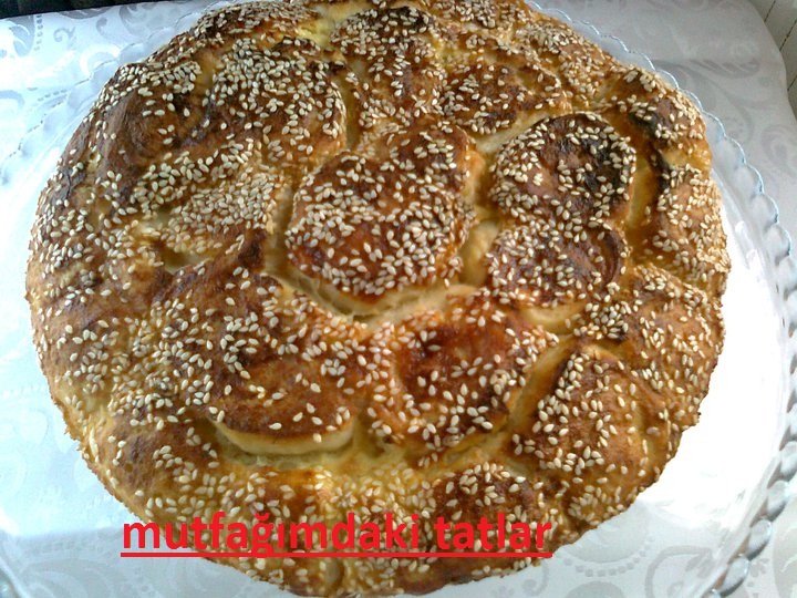 EKMEK HAMURUNDAN PEYNİRLİ ÇÖREK Mutfak Ve Tatlar