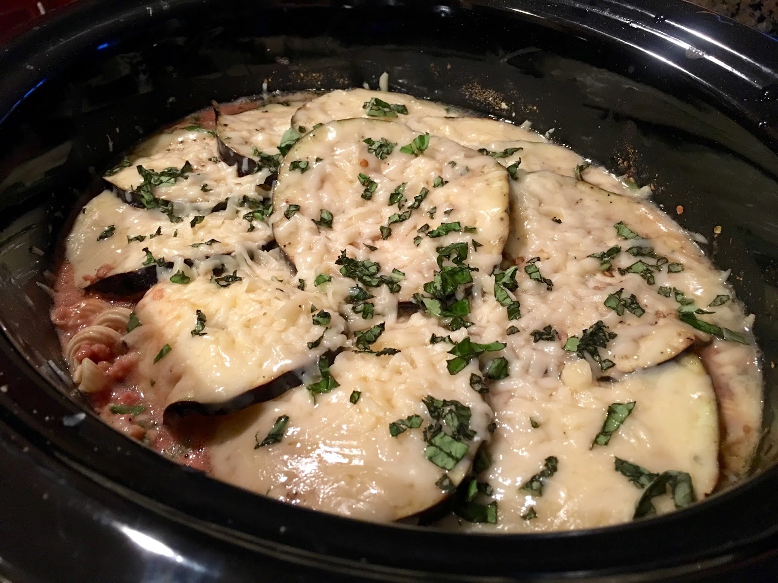 Slowcooker Cheesy Eggplant Pasta Bake
