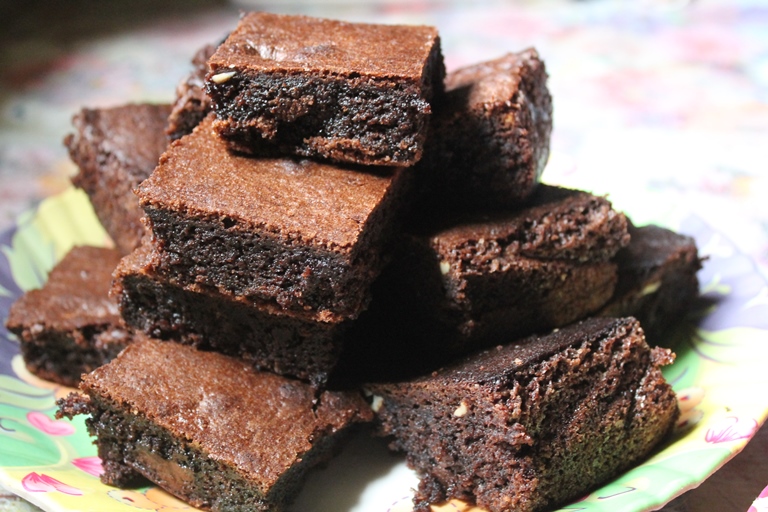 Chocolate Cashew Brownies Recipe / Cashew Brownies Recipe Recipe