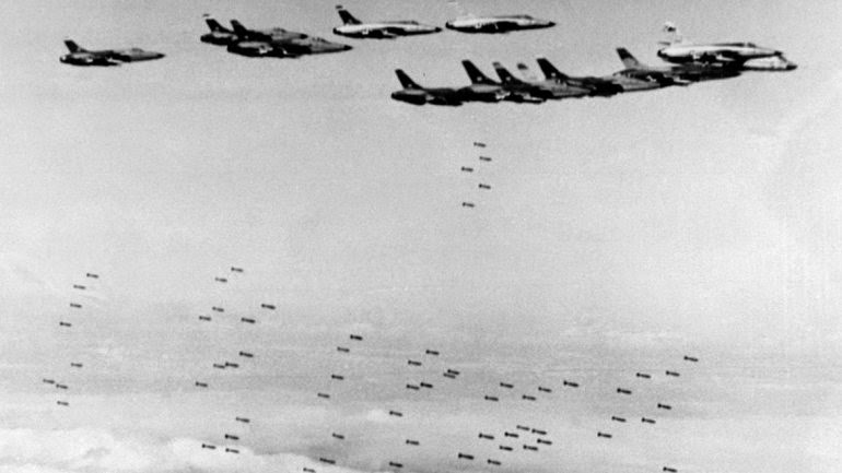 Aviones%2Bestadounidenses%2Bbombardean%2BVietnam%2Bdel%2BNorte%2B%28cr%C3%A9dito%2Bpor%2BAFP%29.jpg