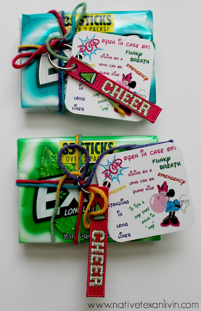 DIY gift of new Extra® 35-stick pack at Walmart. Free Printable. #GiveExtraGetExtra