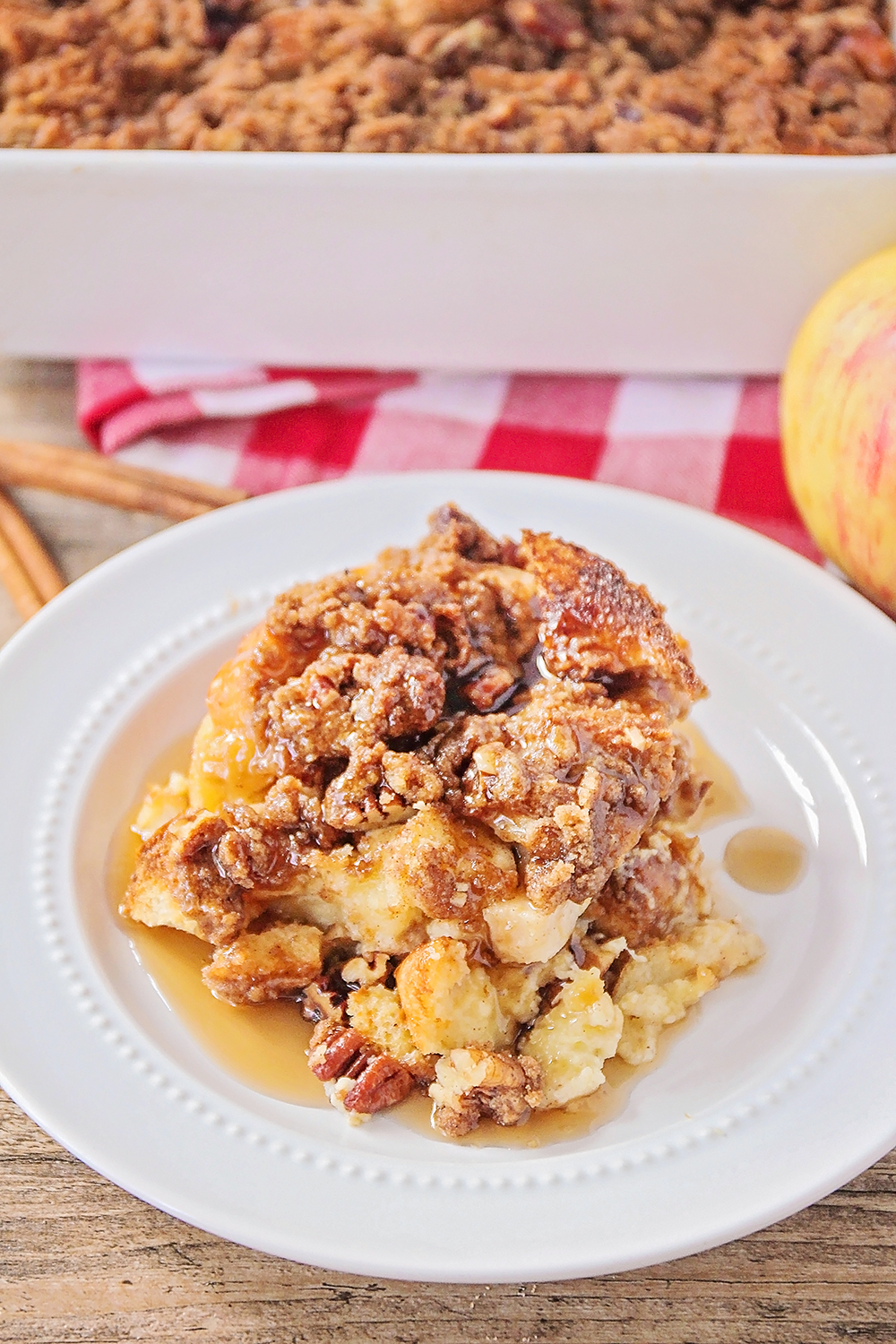 This deliciously sweet apple cinnamon baked french toast is the perfect breakfast for fall! 