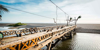 View Harga Tiket Masuk Rumah Bambu Pengalon Background