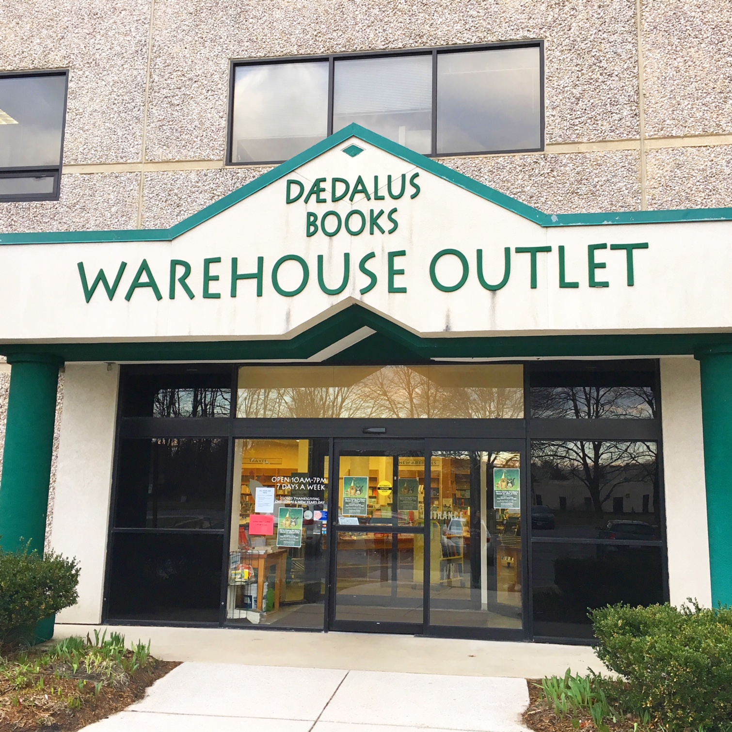 Away From The Things Of Man The Last Few Weeks of Daedalus Books