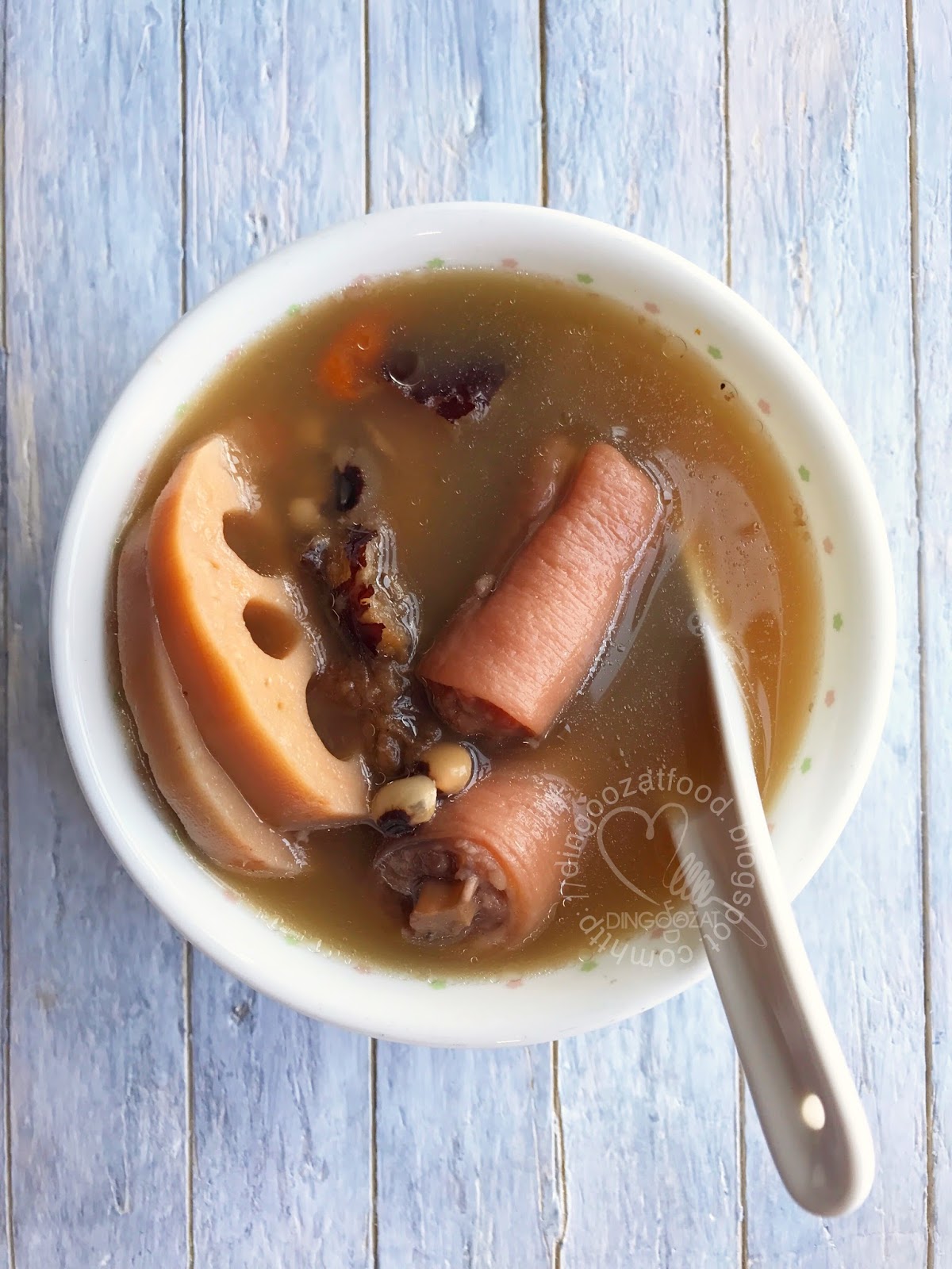 Lotus Root Black Eyed Pea Pig Tail Soup Health Food