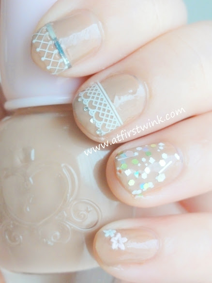 Nail art: Etude House Dear my deep color nail polish DBE101 - Lazy Beige